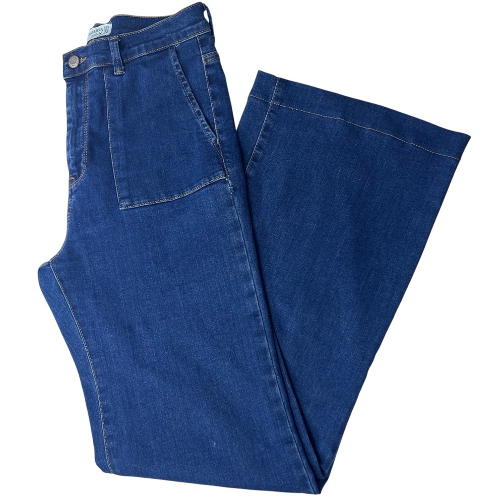 Pull & Bear Wide Leg Indigo Blue Flare High-Waisted Jeans 3/4